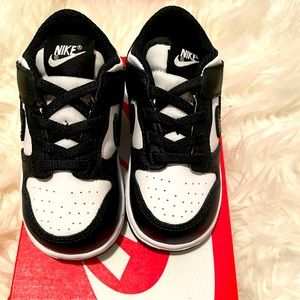 Nike Dunk Low PANDAS  7C